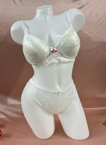 ECEM YILDIZ 3500 Dantelli Silikonlu Dolgulu Sütyen Takım Lacivert - 90