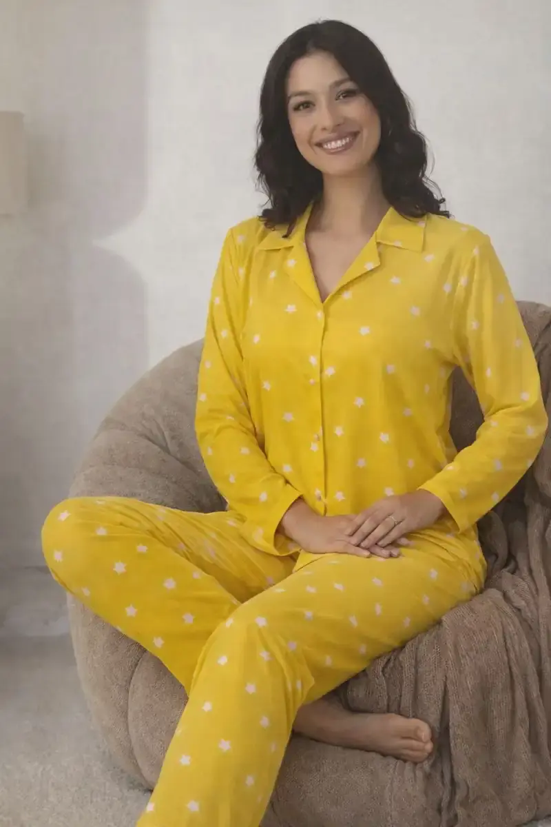 Boyraz 0172 Sarı Beyaz Yıldızlı Süet Gecelik Takımı